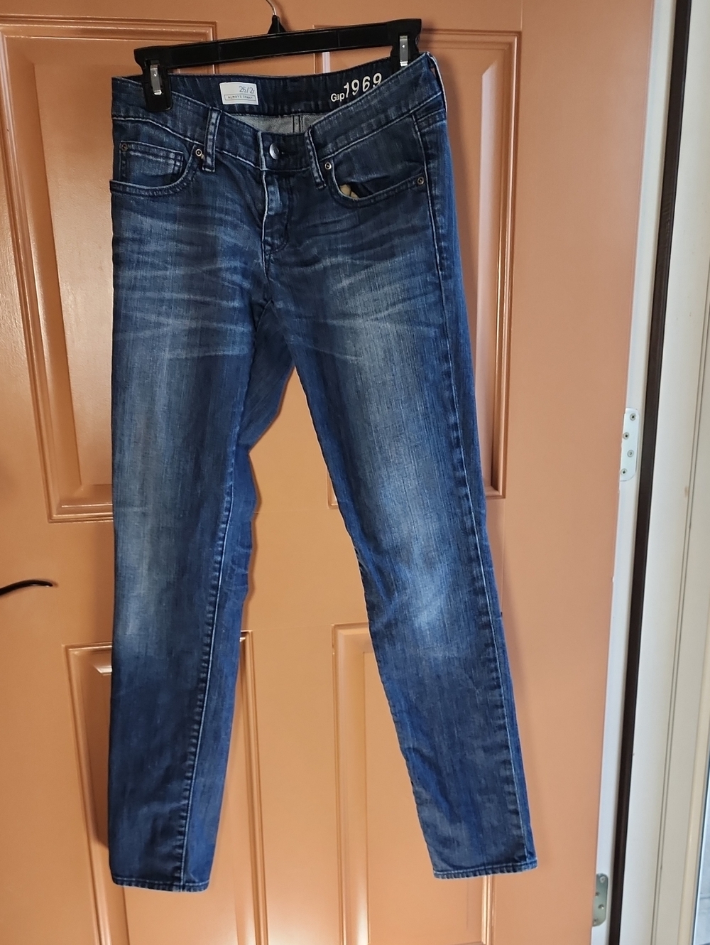 GAP Women's Indigo Skinny Jeans